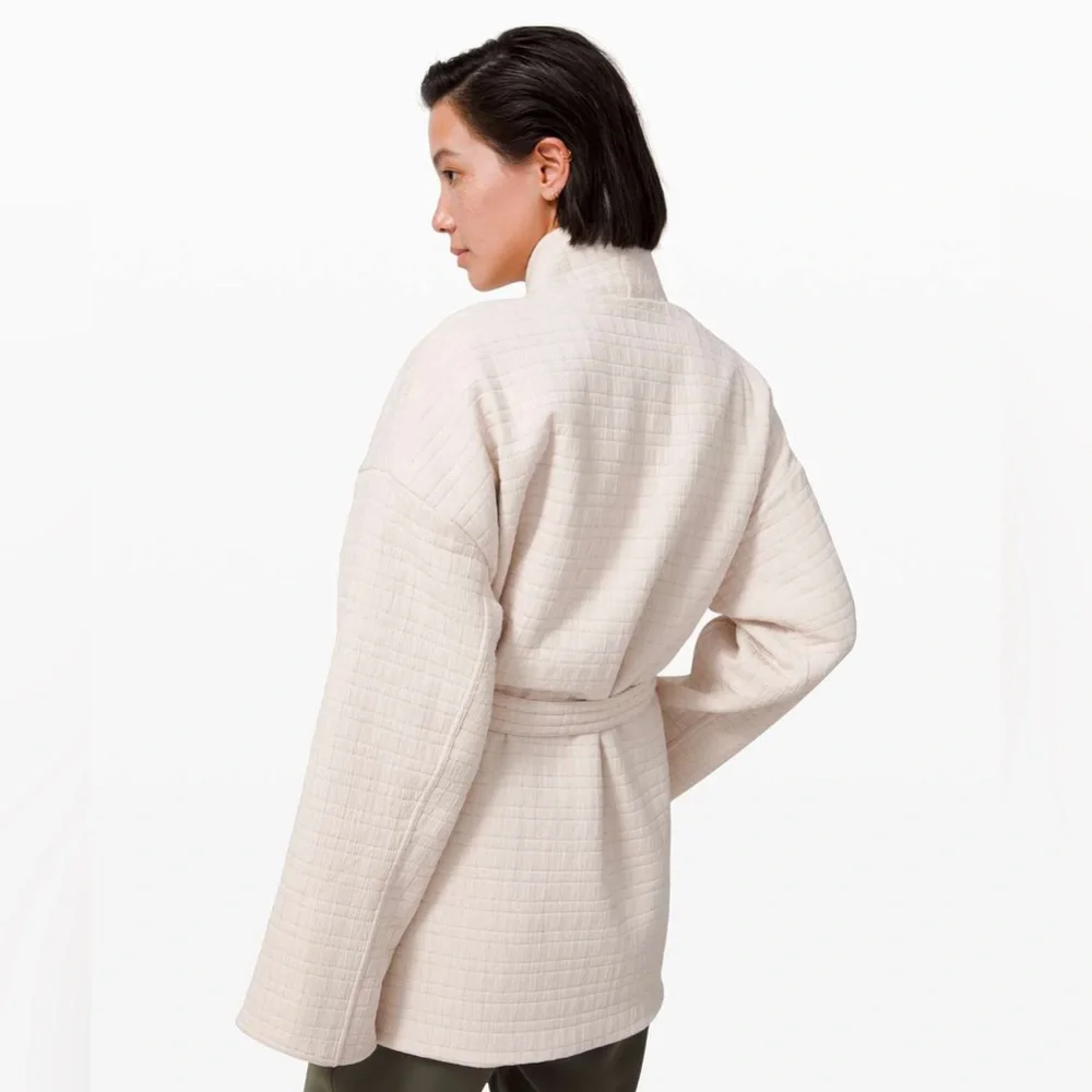 Beautiful Lululemon Serene Travels Wrap blazer jacket in Light Ivory